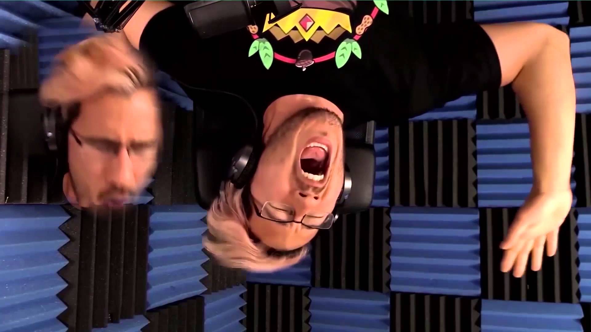 (Markiplier Remix by PlayHouse). 